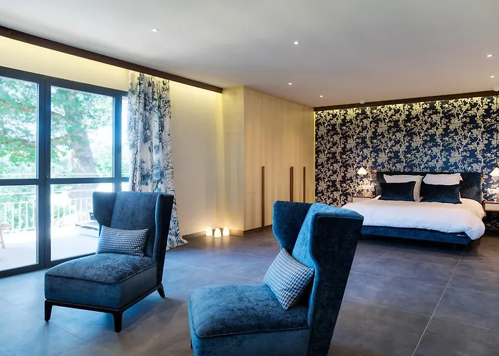 D'hôtes Domaine De Nazère 4*