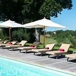 D'hotes Domaine De Nazere ベッド・アンド・ブレックファスト Avezan