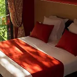 D'hotes Domaine De Nazere ベッド・アンド・ブレックファスト 4*