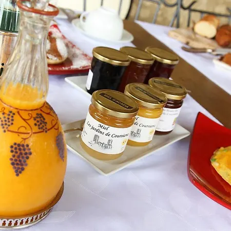 Bed & Breakfast Chambres D'hotes Domaine De Nazere