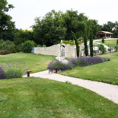 فندق مبيت وإفطار D'hotes Domaine De Nazere