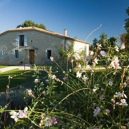Bed & Breakfast Chambres D'hotes Domaine De Nazere