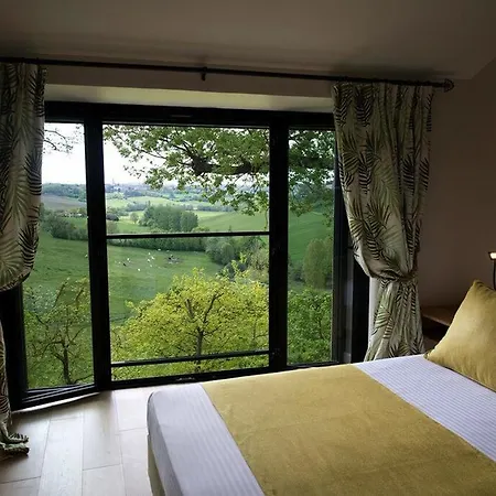 Chambres D'hotes Domaine De Nazere Bed & Breakfast