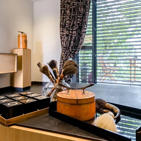 Chambres D'hotes Domaine De Nazere Bed & Breakfast