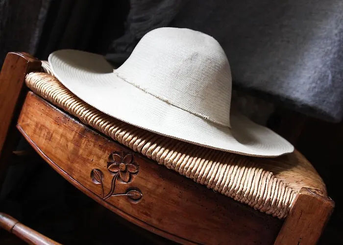 D'hotes Domaine De Nazere فندق مبيت وإفطار